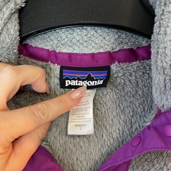 EUC Patagonia Synchilla Retool Gray and Purple Snap Button Pullover Small - Picture 11 of 12